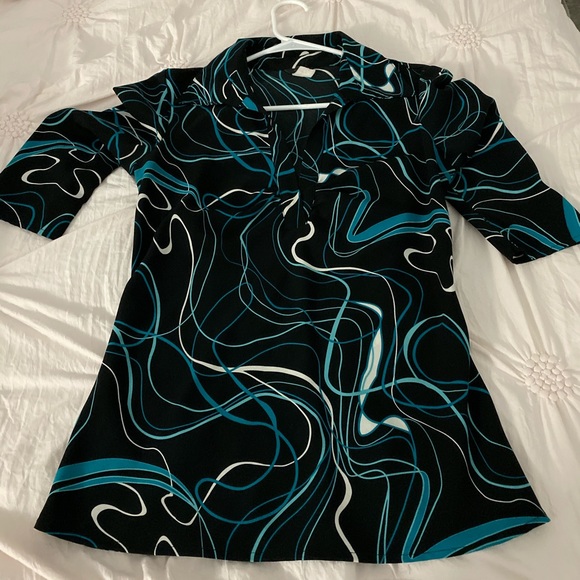 Top - Picture 2 of 2